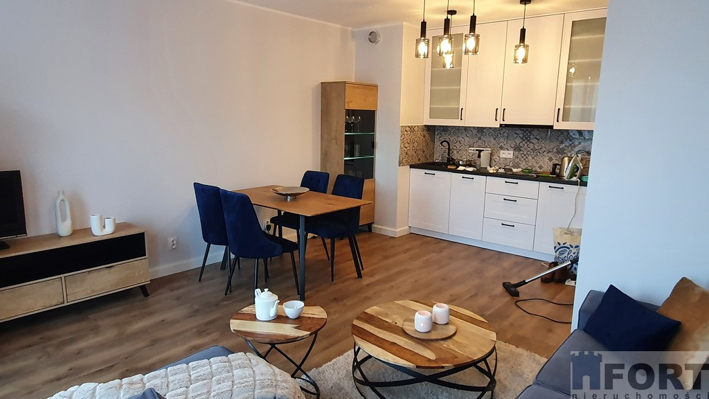 Sprzedaż nowy apartament 2 pok. na Starym Mieście