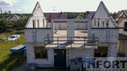 Dom Sprzedaż Łęgi