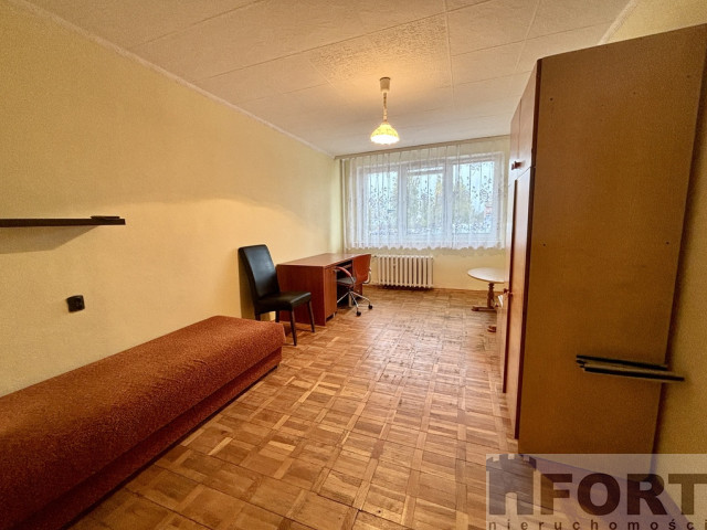 3 pokoje | 55m2 | do remontu | Pomorzany