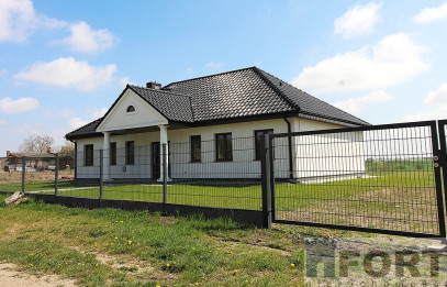 Dom Sprzedaż Gleźno