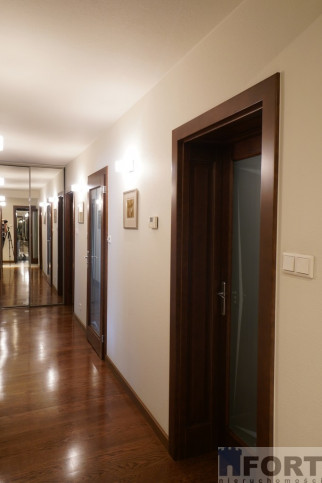 Dom Sprzedaż Motaniec 32
