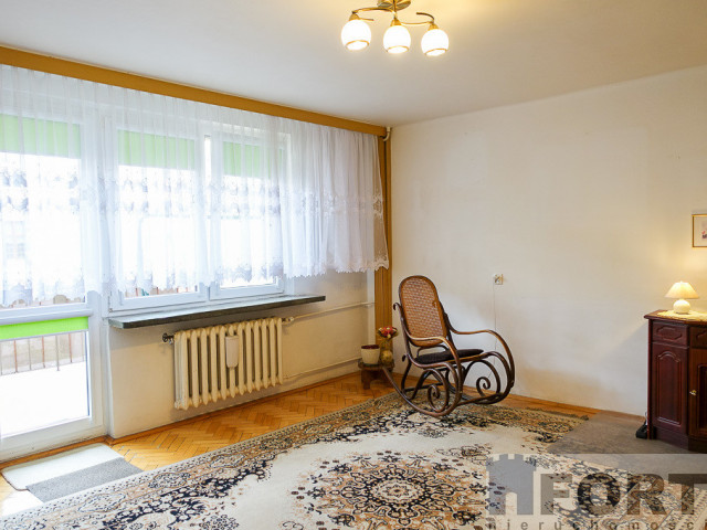 800 m od morza 3 pokoje, balkon, I p. 640.000 zł